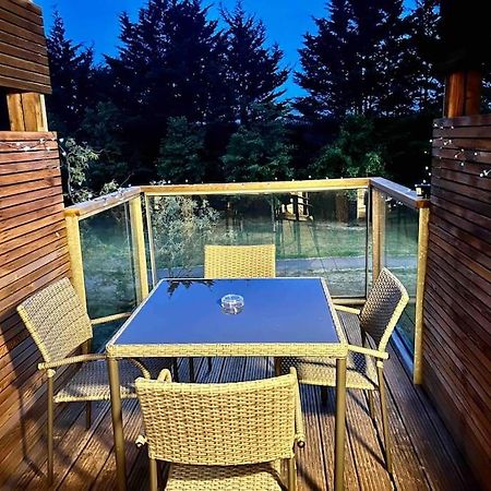 Brownberry Tree Serviced Apartment Cambridge  Bagian luar foto