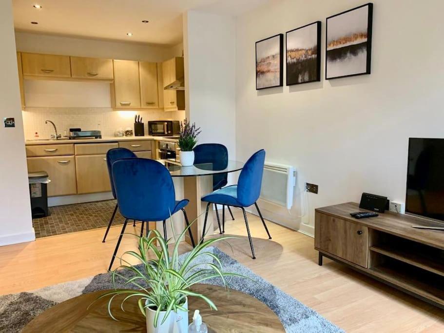 Brownberry Tree Serviced Apartment Cambridge  Bagian luar foto